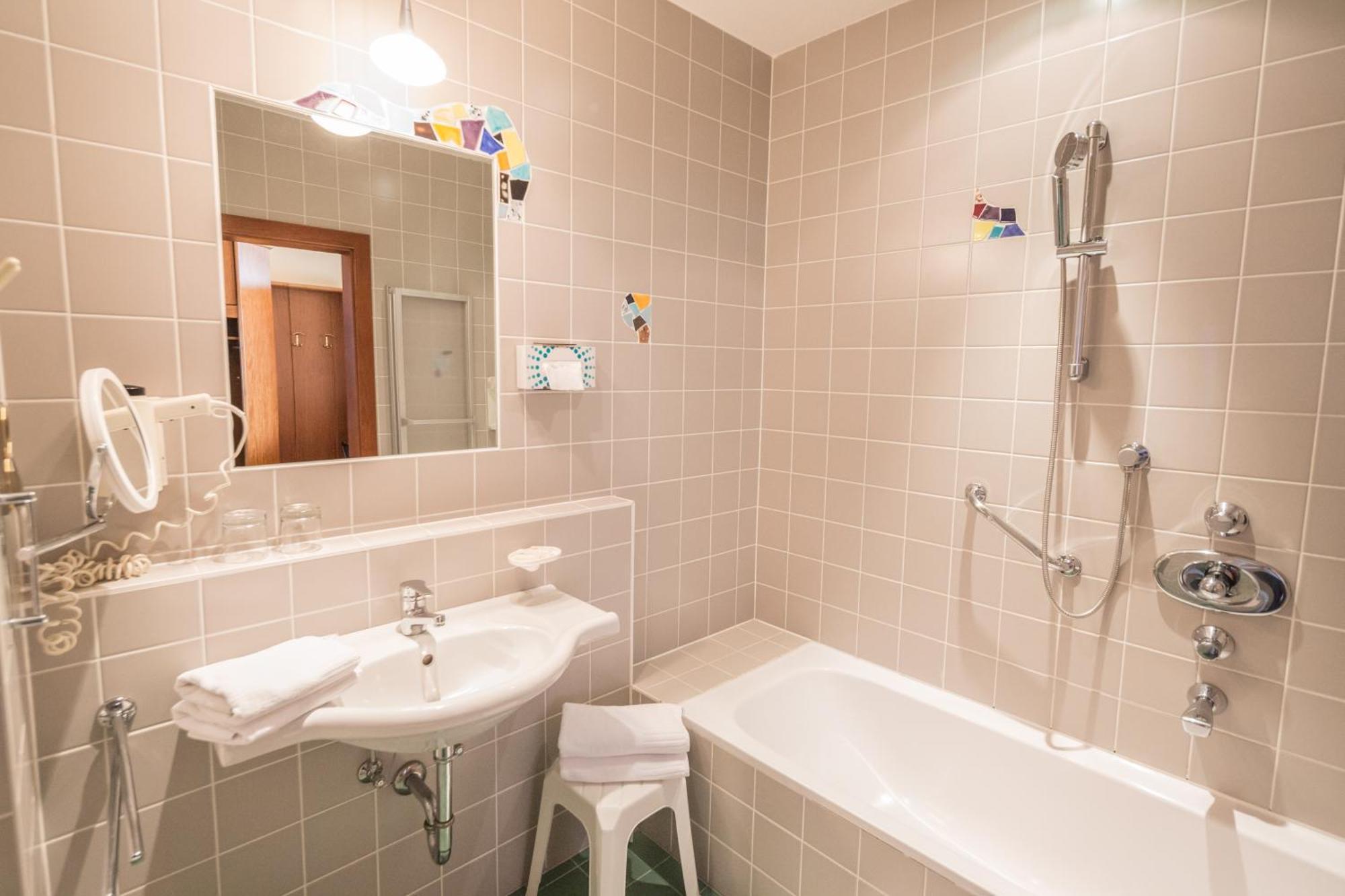 Hotel Eitljoerg Виена Екстериор снимка