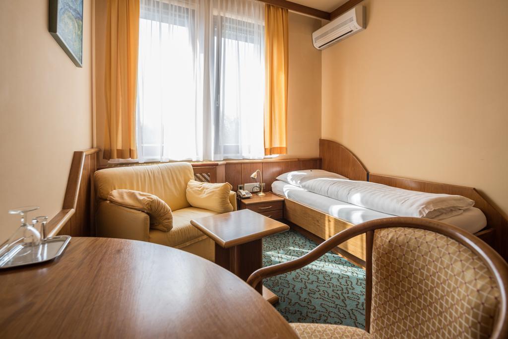 Hotel Eitljoerg Виена Екстериор снимка